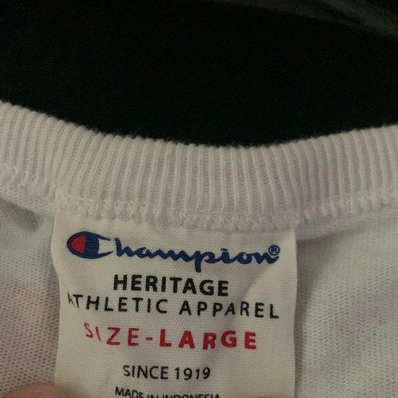 Mens Large Coral and White Champion T-shirt - Picture 2 of 3